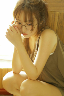 啄木鸟-风流女管家